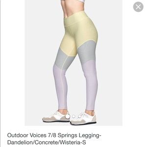 Outdoor voices 7/8 length spring legging